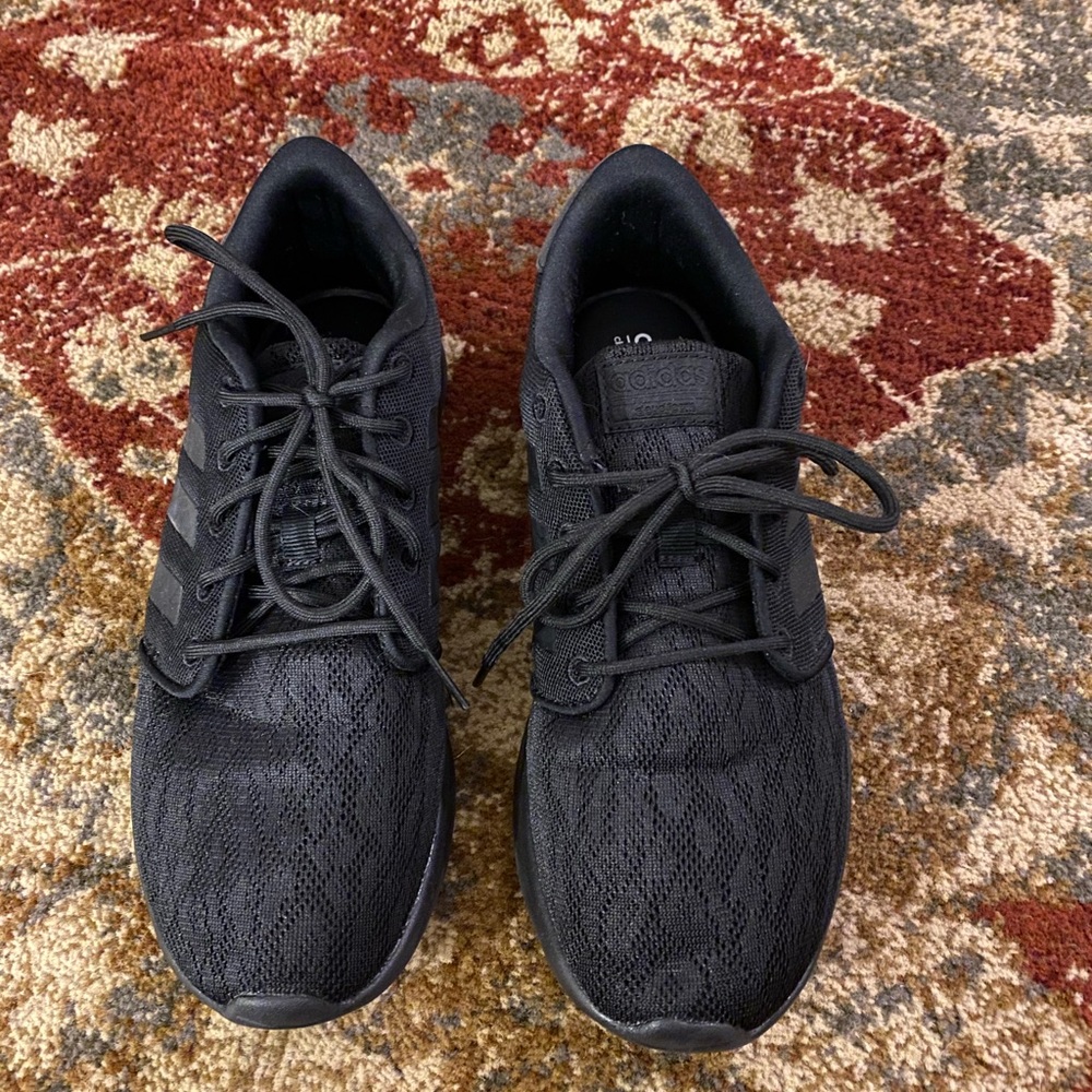 Adidas cloudfoam sneakers